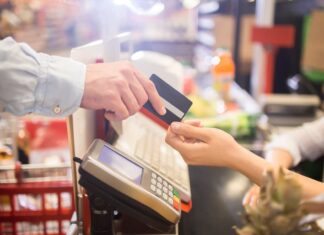 Comércio de Rio Claro tem prejuízo de R$ 2 milhões com cartão alimentação Comércio de Rio Claro tem prejuízo de R$ 2 milhões com cartão alimentação