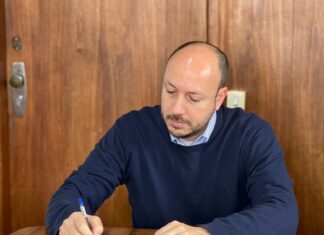 Batata do prefeito Gustavo já está assando na Câmara Batata do prefeito Gustavo já está assando na Câmara