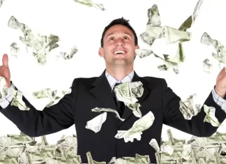 Reajuste de 112% a vereador é um deboche com o rio-clarense Reajuste de 112% a vereador é um deboche com o rio-clarense