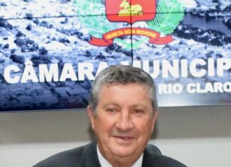 Termina em pizza a denúncia de rachadinha contra Julinho Termina em pizza a denúncia de rachadinha contra Julinho