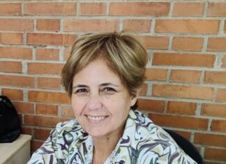 Maria do Carmo se diz patriota, mas se arrepende e apaga post Maria do Carmo se diz patriota, mas se arrepende e apaga post