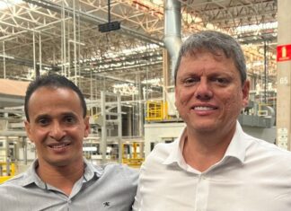 “Só se for louco”, diz vereador sobre ida de Tarcísio para o PL “Só se for louco”, diz vereador sobre ida de Tarcísio para o PL