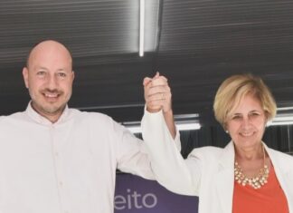 Prefeito Gustavo antecipa: Maria do Carmo será minha substituta Prefeito Gustavo antecipa: Maria do Carmo será minha substituta