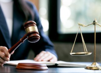 Alvo de CP na Câmara, Moisés pode entrar na mira da Justiça Alvo de CP na Câmara, Moisés pode entrar na mira da Justiça