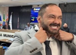 Pereira arquiva denúncia de ‘Caixa 2’ contra Rafael Pereira arquiva denúncia de ‘Caixa 2’ contra Rafael